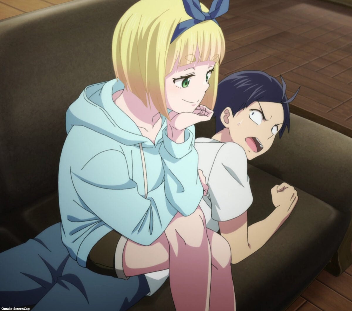 Chained Soldier Episode 2 Shushu Sits On Yuuki's Back