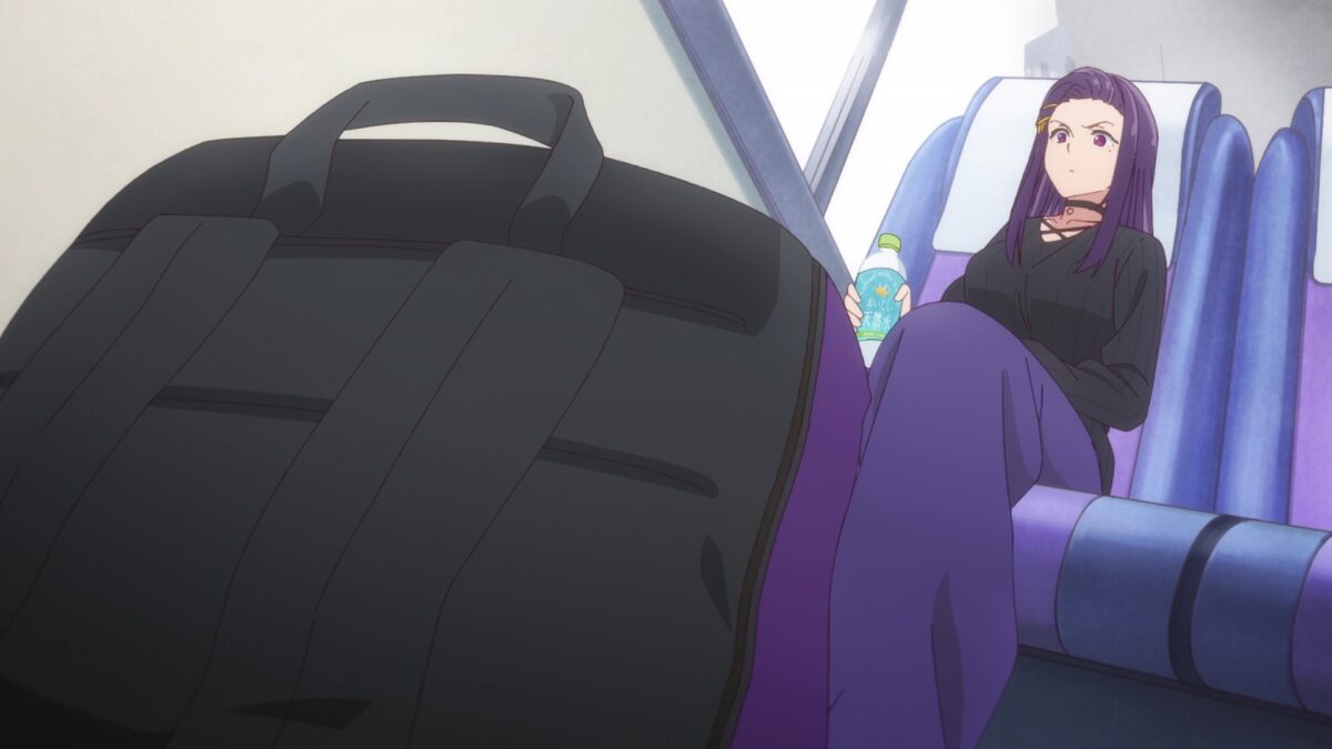 Hokkaido Gals Are Super Adorable Episode 3 Sayuri Looks At Bag