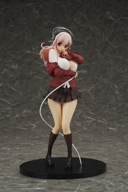 Super Sonico NureSuke Satsueikai Winter Co De Version Figure 0001