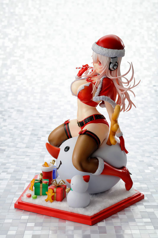 Super Sonico Christmas Version Figure 0002
