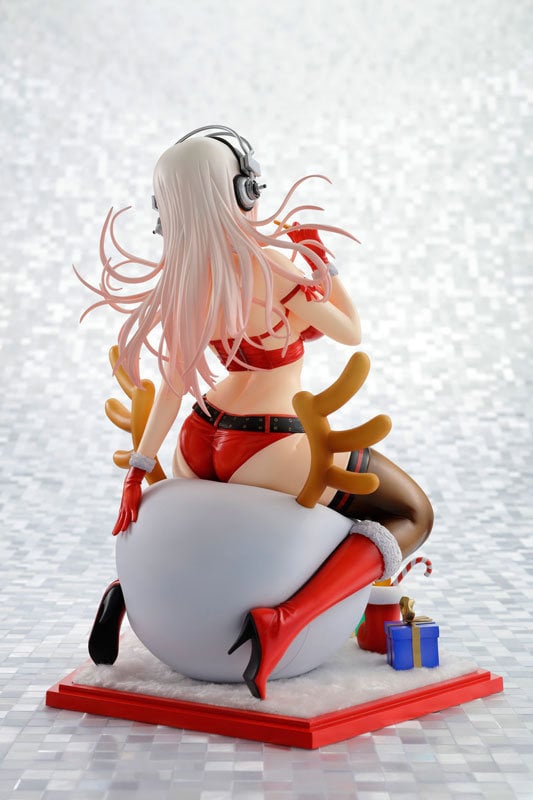 Super Sonico Christmas Version Figure 0007