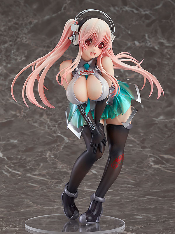 Super Sonico Racing Hatsune Miku Version Figure 0002