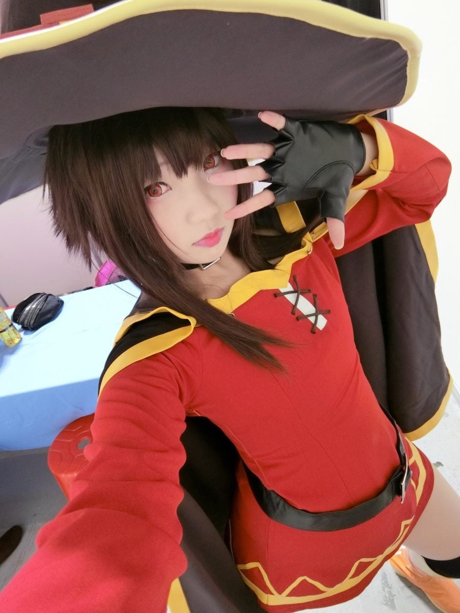 KonoSuba Megumin And Yunyun Cosplay 0010