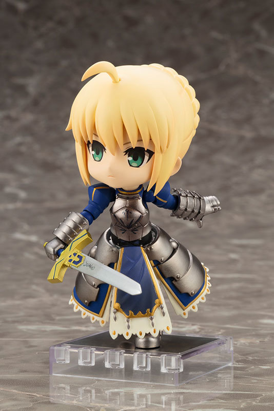 Fate Grand Order Saber Altria Pendragon Posable Figure 0005