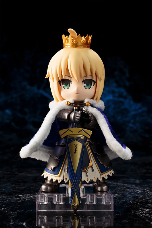 Fate Grand Order Saber Altria Pendragon Posable Figure 0008