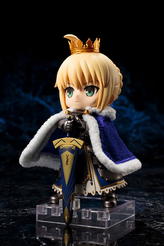 Fate Grand Order Saber Altria Pendragon Posable Figure 0009
