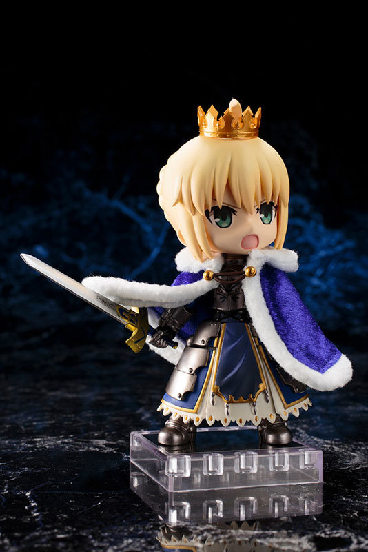 Fate Grand Order Saber Altria Pendragon Posable Figure 0011