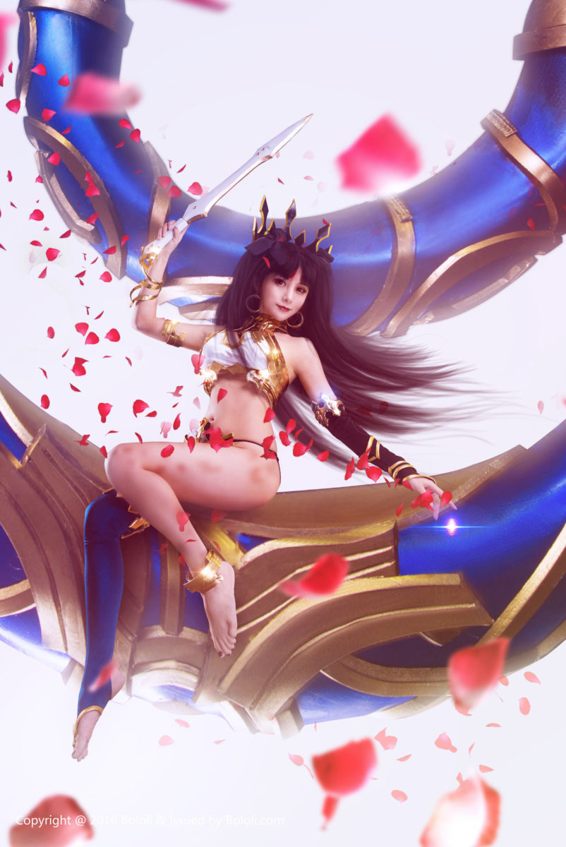 Fate Grand Order Ishtar Rin Tohsaka Cosplay 0001