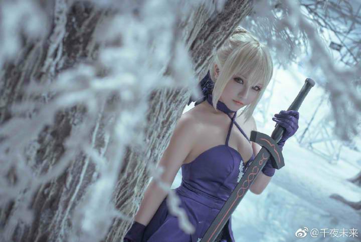 Fate Stay Night Saber Alter Cosplay By Senya Miku 3