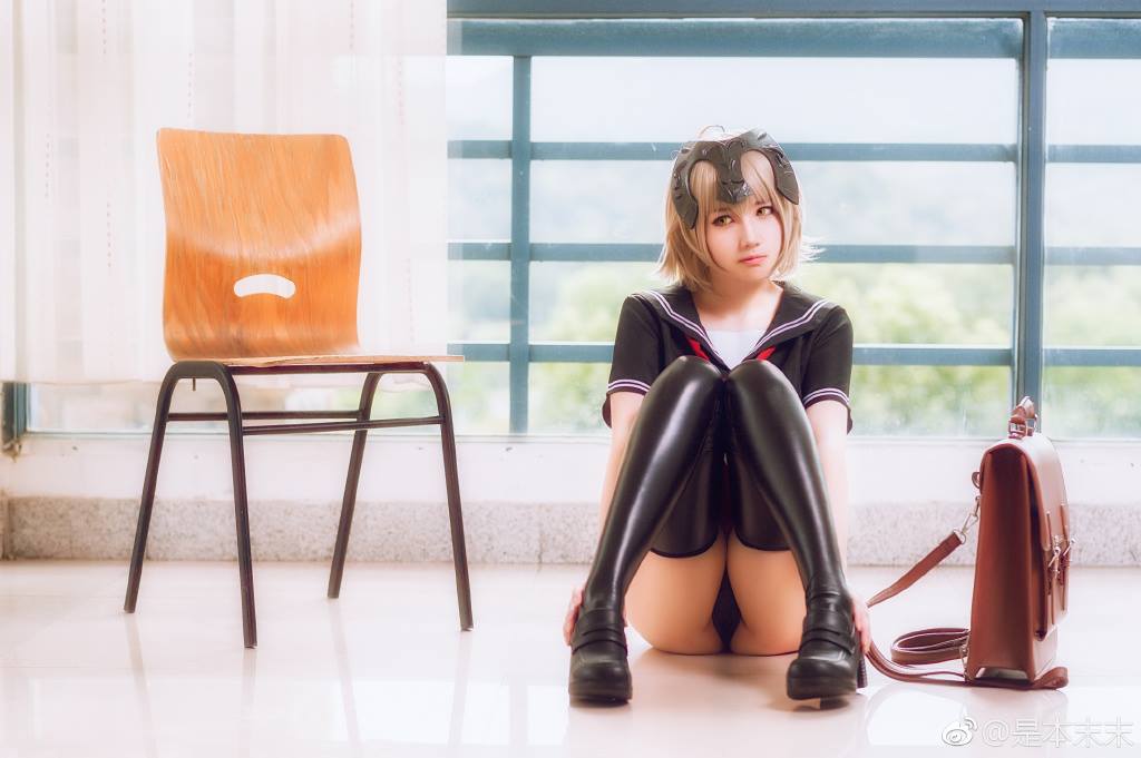 Fate Grand Order Jeanne D'Arc (Alter) Cosplay 0003