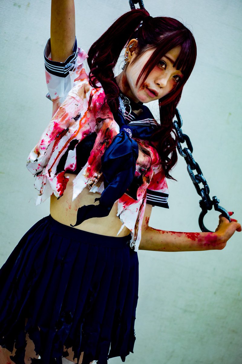 Beat Up School Girl Cosplay By 岩瀬唯奈 2
