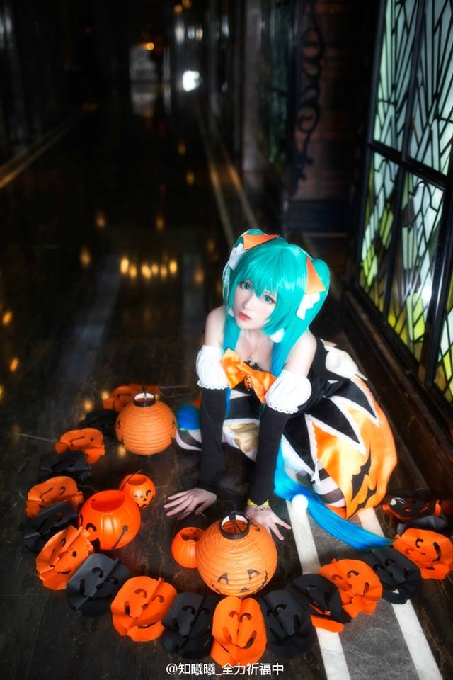 Hatsune Miku Trick Or Treat Cosplay By 知曦 Nemesia 5
