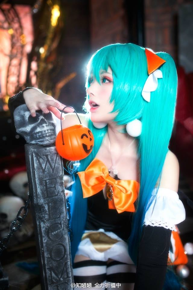 Hatsune Miku Trick Or Treat Cosplay By 知曦 Nemesia