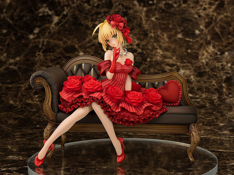 Fate Series Idol Emperor Nero Anime Figure 0001