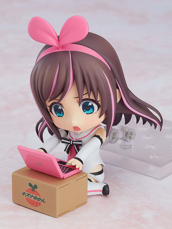 Kizuna AI Nendoroid 0005