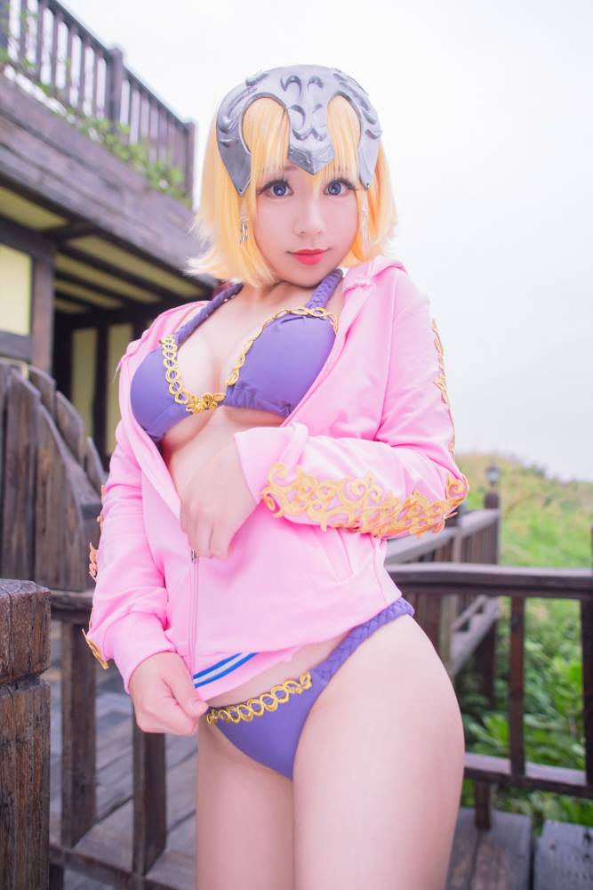 Fate Grand Order Jeanne D'Arc Swimsuit Cosplay By Chihiro 0002