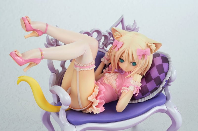 Neko No Wakusei Funwari Neko To Isu Anime Figure 0003