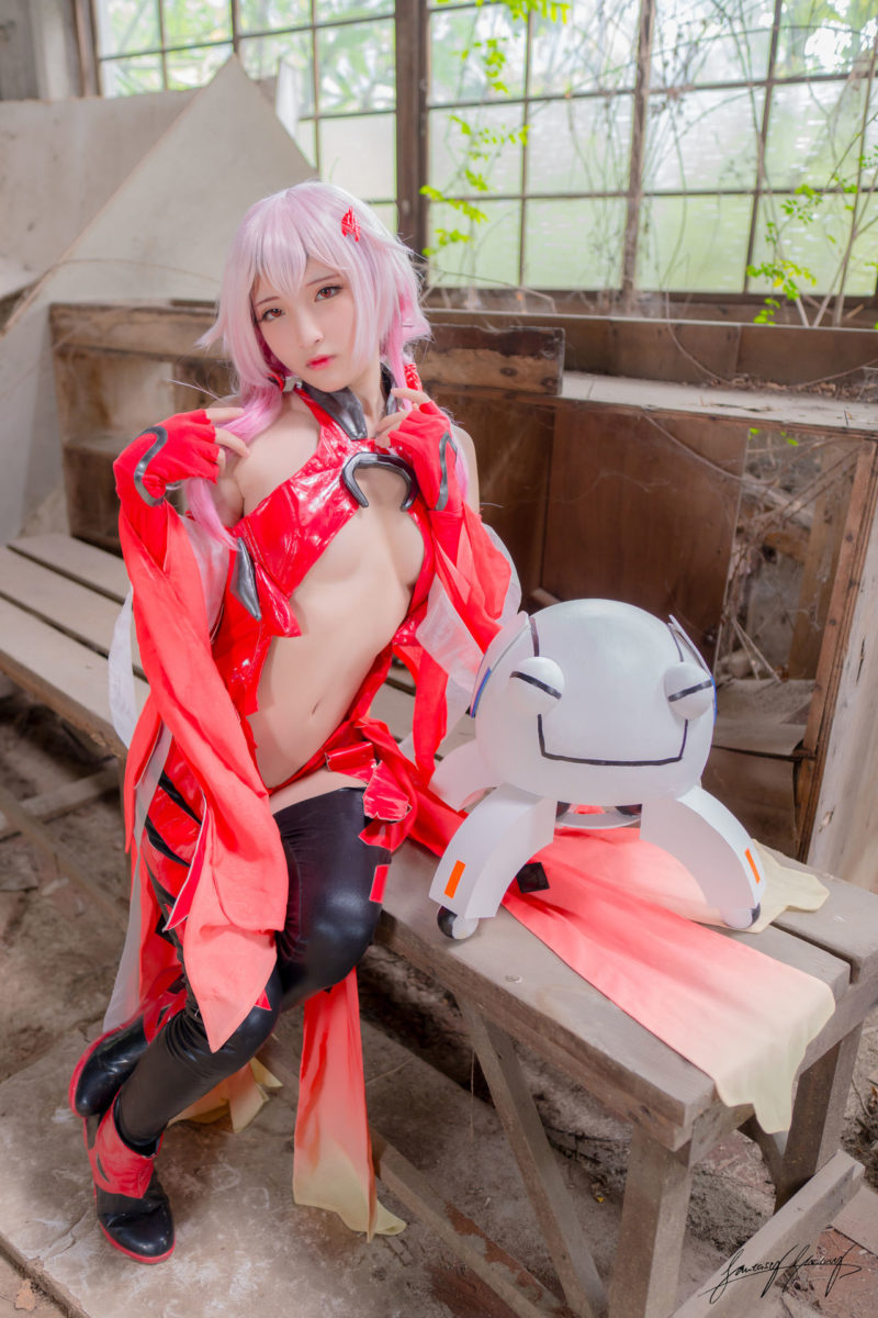 Guilty Crown Inori Yuzuriha Cosplay By Small Pinkrose 3