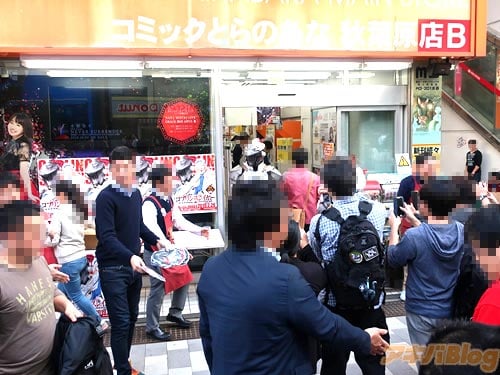 The Goblin Slayer Makes An Appearance In Akihabara 6