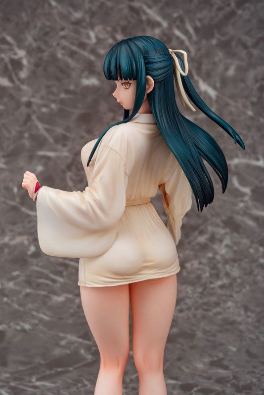 Iyanakao Sarenagara Opantsu Misete Moraitai Figure Miko San Iori Izumo 0016