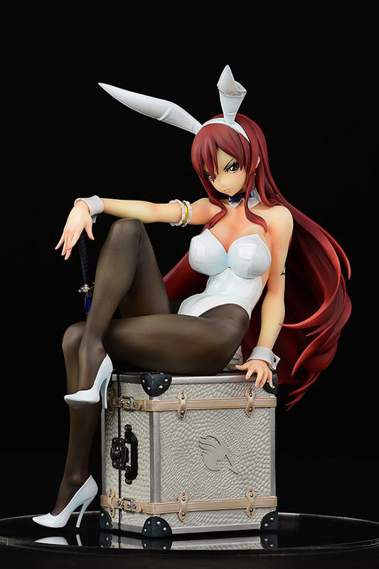 Fairy Tail Erza Scarlet White Bunny Girl Figure 0001