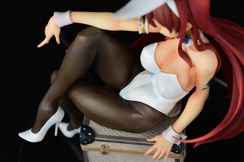 Fairy Tail Erza Scarlet White Bunny Girl Figure 0008