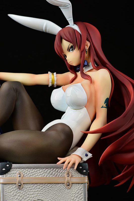 Fairy Tail Erza Scarlet White Bunny Girl Figure 0009