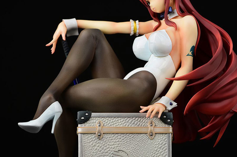 Fairy Tail Erza Scarlet White Bunny Girl Figure 0010