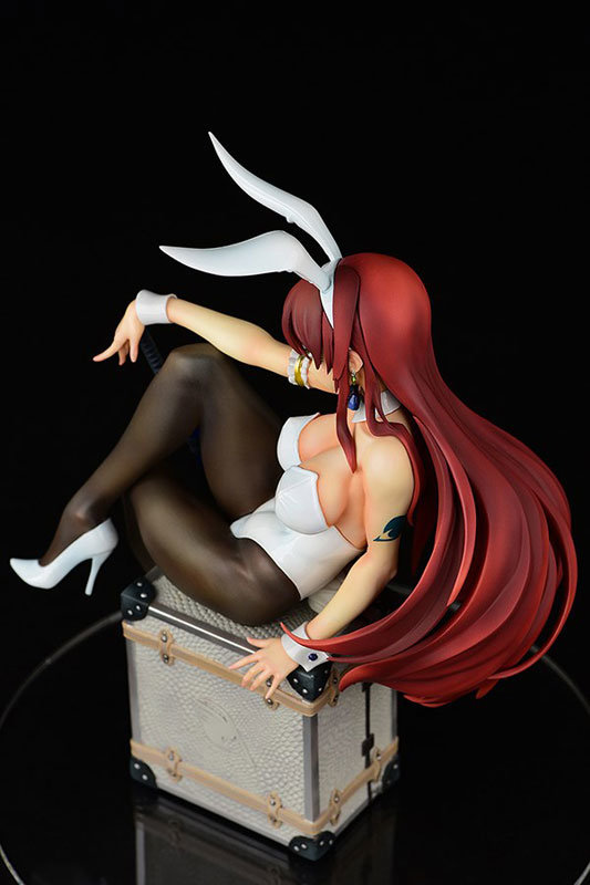 Fairy Tail Erza Scarlet White Bunny Girl Figure 0011