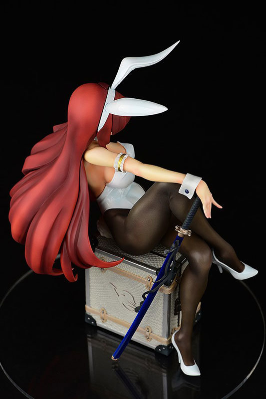 Fairy Tail Erza Scarlet White Bunny Girl Figure 0017