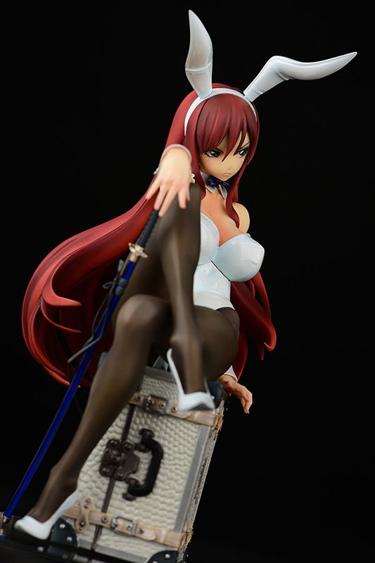 Fairy Tail Erza Scarlet White Bunny Girl Figure 0022