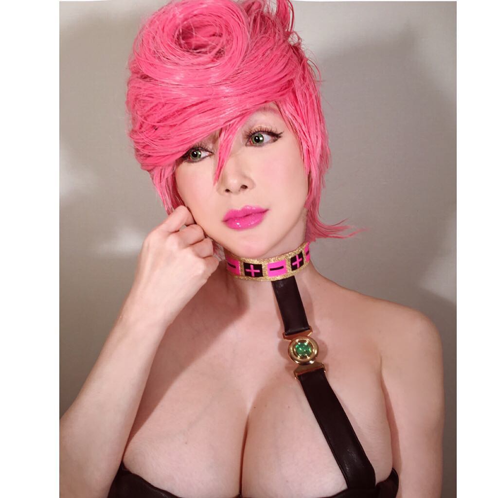 JoJo's Bizarre Adventure Golden Wind Trish Una Cosplay By Mika Kano 2