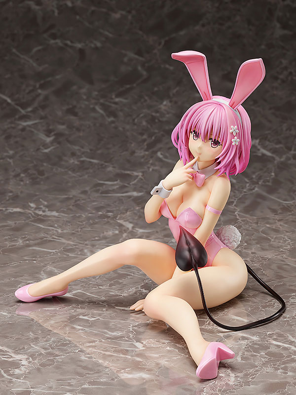 To Love Ru Darkness Momo Belia Deviluke Bare Leg Bunny Figure 0001