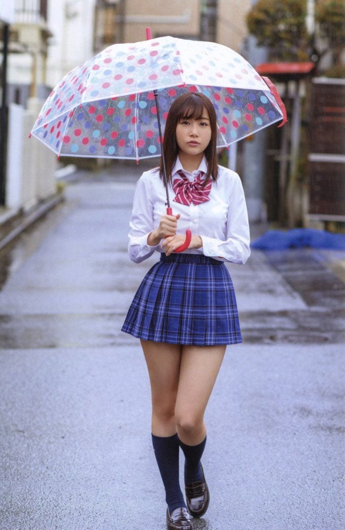 Asuna Kawai With An Umbrella