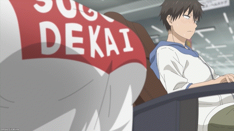 Uzaki Chan Wa Asobitai! Episode 1 Sakurai Notices Sugoi Dekai