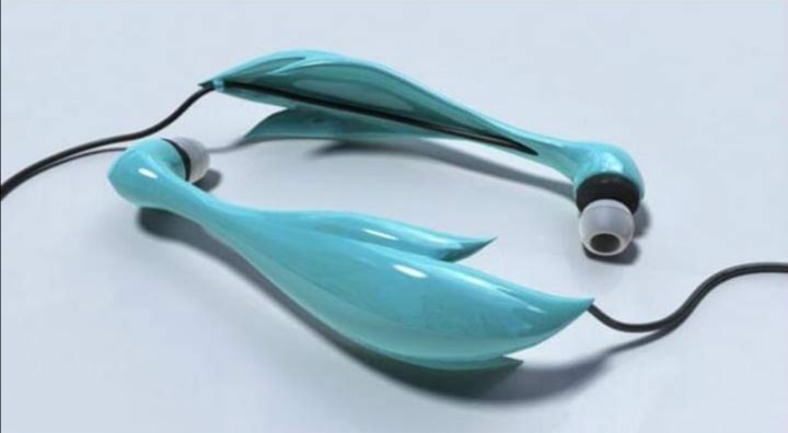 Hatsune Miku Earphones