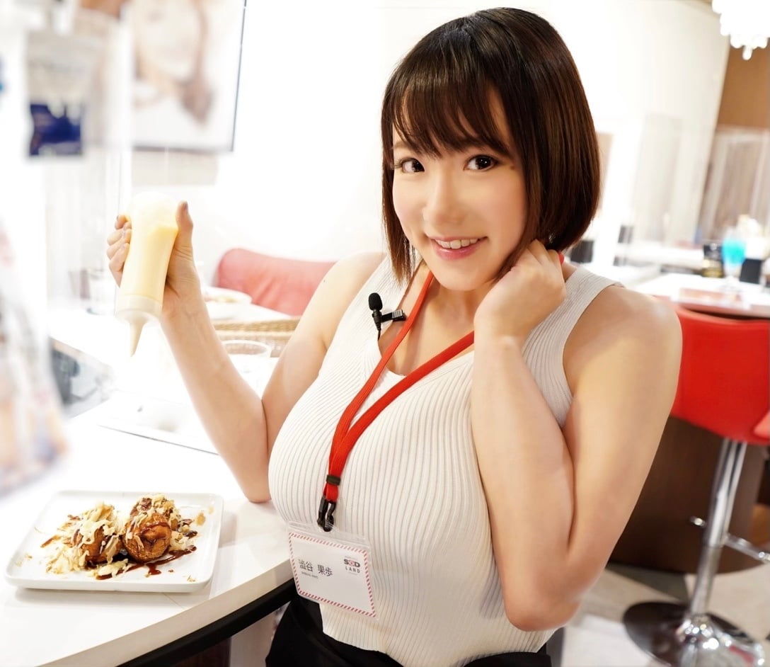 Who Wants To Eat Some Takoyaki Bukkake Balls?