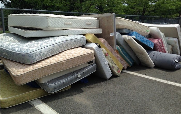 Mattress Disposal Vs Recycling - Moving in Japan