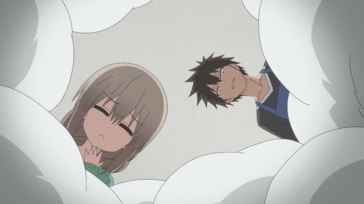 Uzaki Chan Wants To Hang Out! S2 Episode 2 Tsuki Sakurai Look At Pile Of Udon