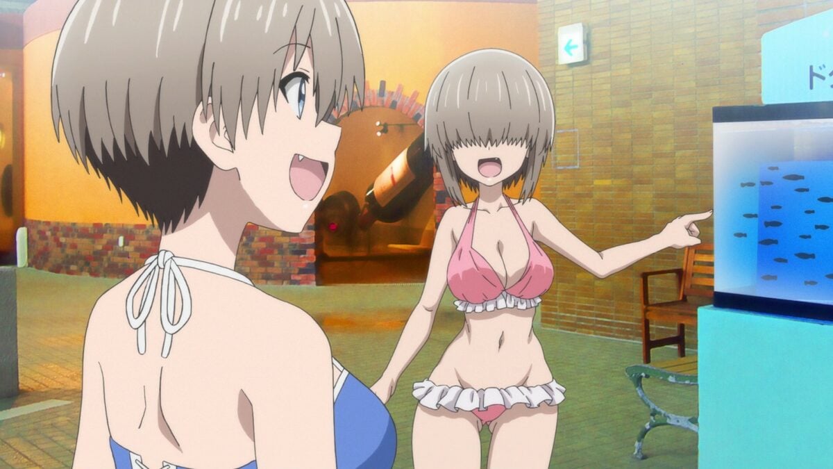 Uzaki Chan Wants To Hang Out! S2 Episode 9 Yanagi Points To Fish Tank