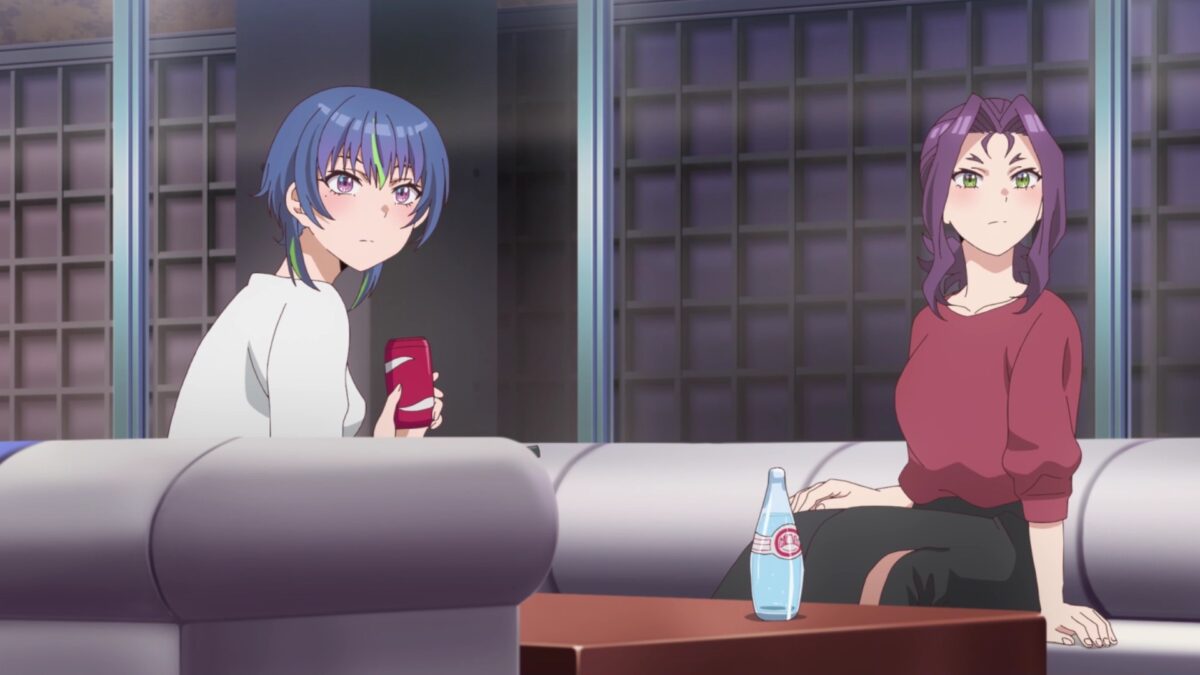 Rinkai! Episode 1 Miyako Remu Sit In Hotel Lounge