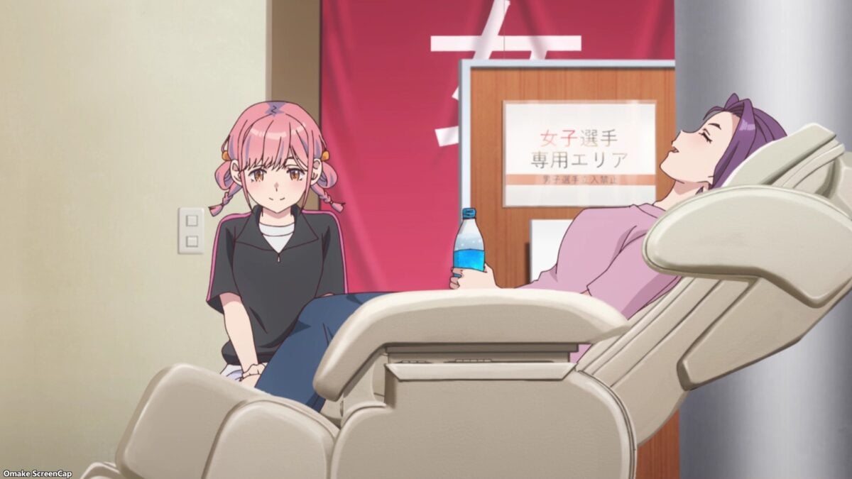 Rinkai! Episode 8 Miko Sits With Miyako