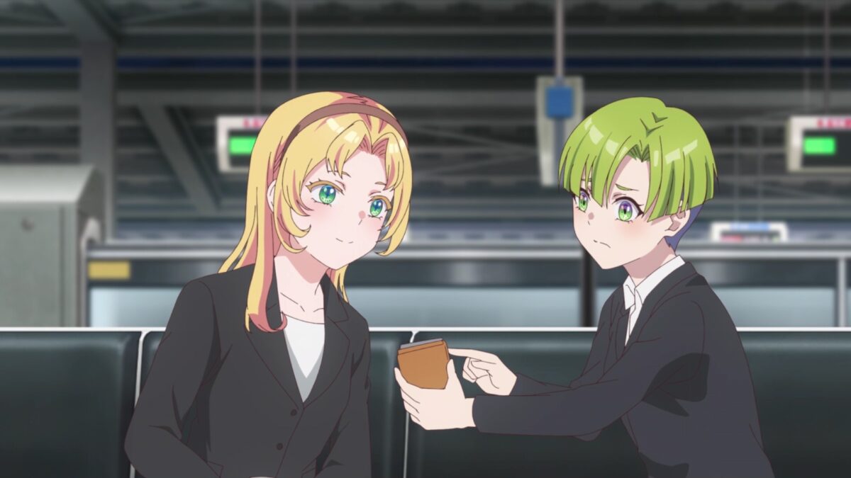 Rinkai! Episode 9 Midori Shows Sachi Papa Texts