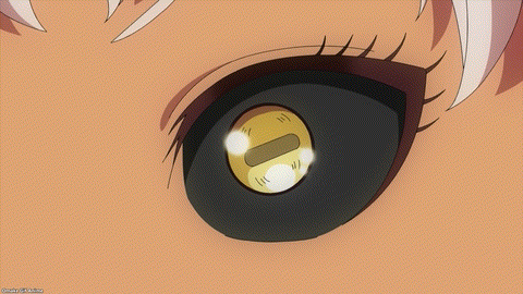 Plus Sized Elf OP Satero Charms Serves Fried Food