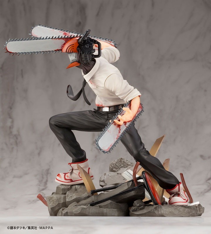 ARTFX Chain Saw Man Figure Side View