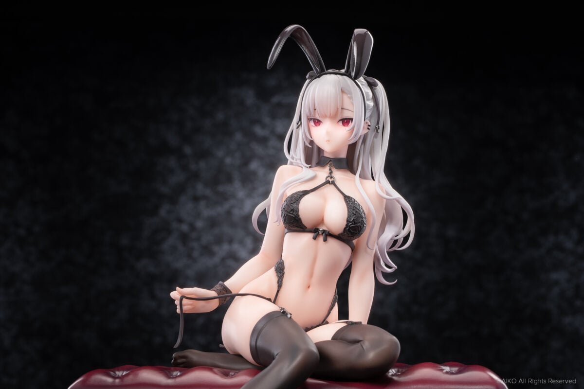 Reverse Studio Tana Black Bunny Figure Promo Shot Cropped