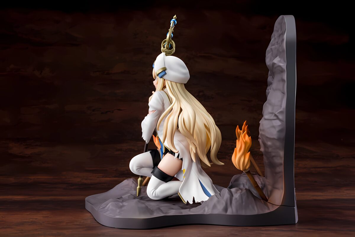 Hakoiri Musume Goblin Slayer Priestess Figure Left Side View)02