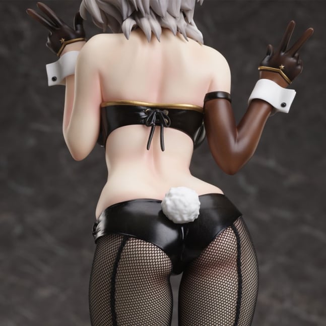 FREEing Washington B STYLE Bunny Figure Back View Cropped