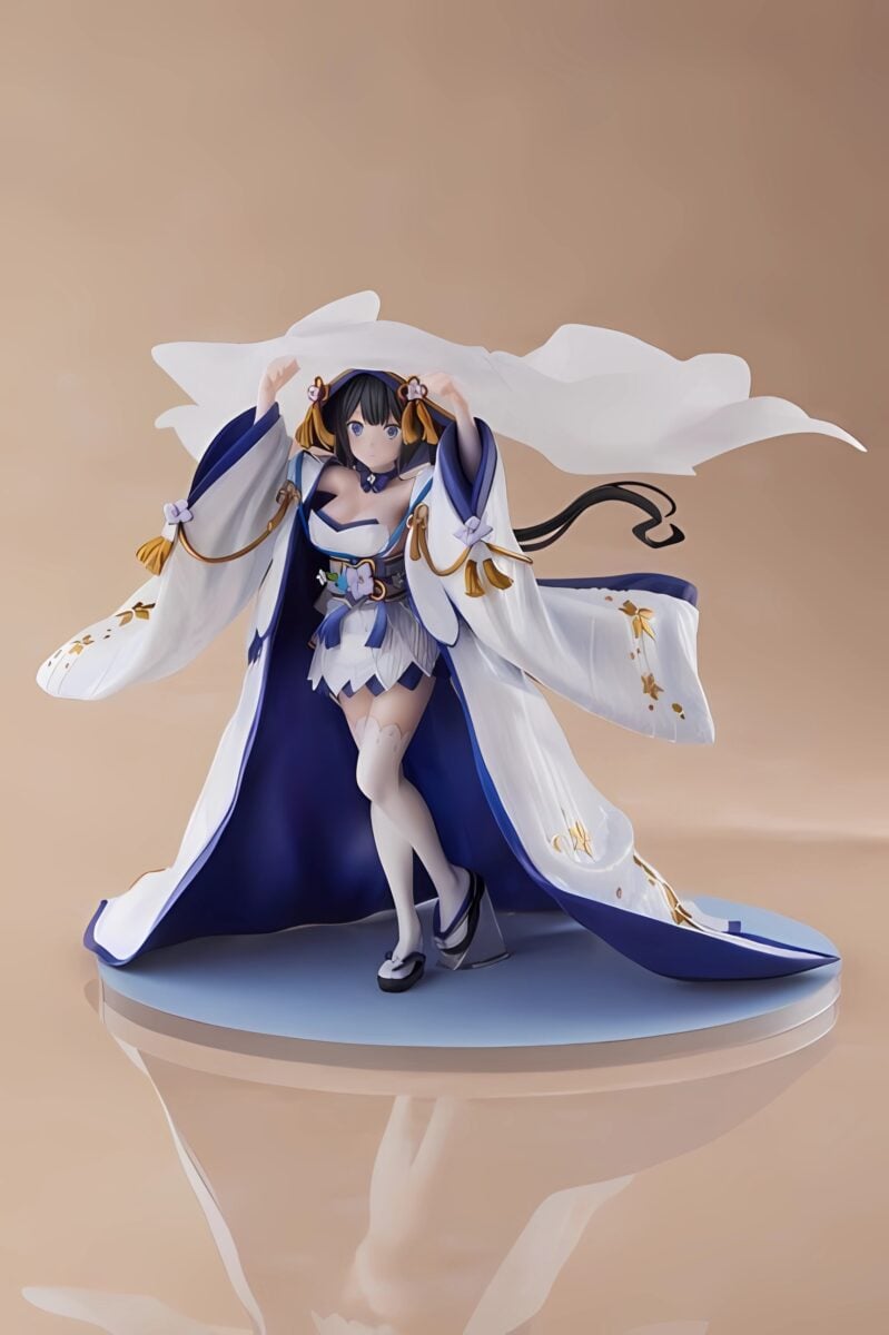 FuRyu Hestia Shiromuku Figure Full Side View
