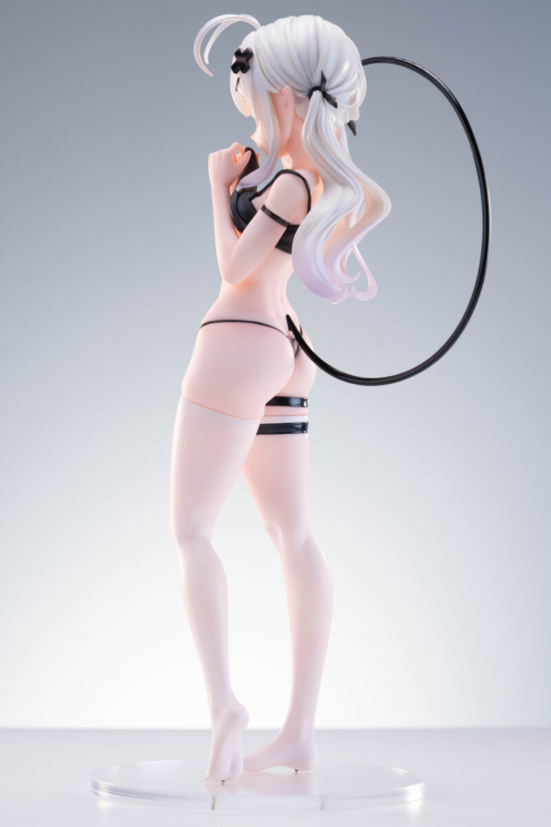 OMAHA Shinomiya Kanna Little Devil Figure Left View